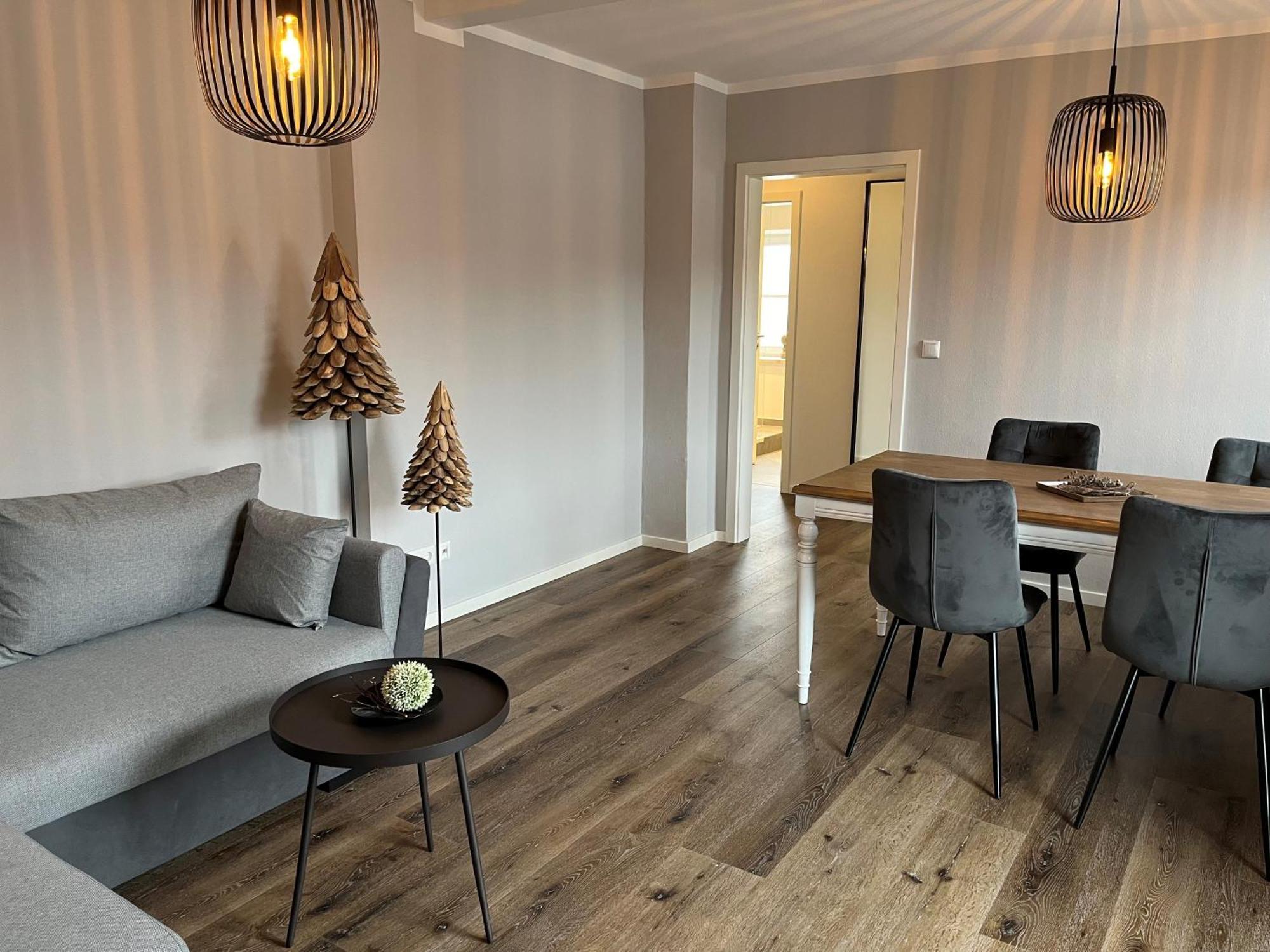 Hotel Zur Sonne Римстинг Экстерьер фото