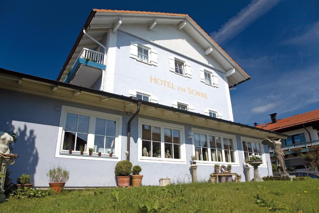 Hotel Zur Sonne Римстинг Экстерьер фото